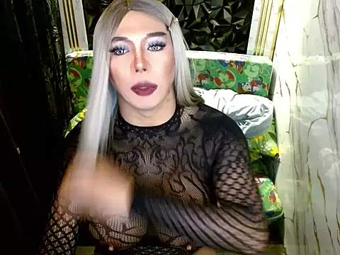 Snapshot of SelfSvcker chatting on 02/09/26, 04:32 SelfSvcker online show from 02/09/26, 04:32