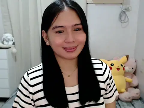 Snapshot of lovely_Janeee chatting on 06/14/26, 10:33 lovely Janeee online show from 06/14/26, 10:33
