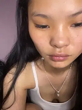 siting00 online show from 03/04/26, 10:17