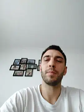 Snapshot of rubio009 chatting on 03/02/26, 05:31 rubio009 online show from 03/02/26, 05:31