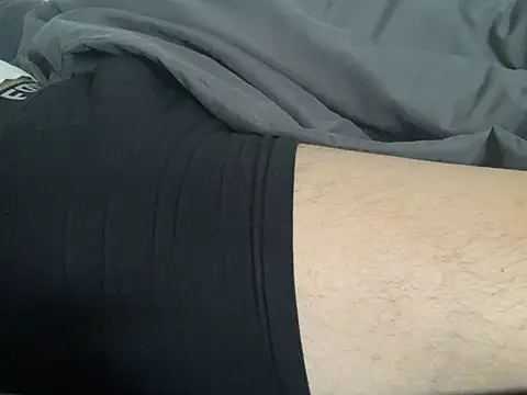 dadlover01 online show from 04/23/26, 10:22