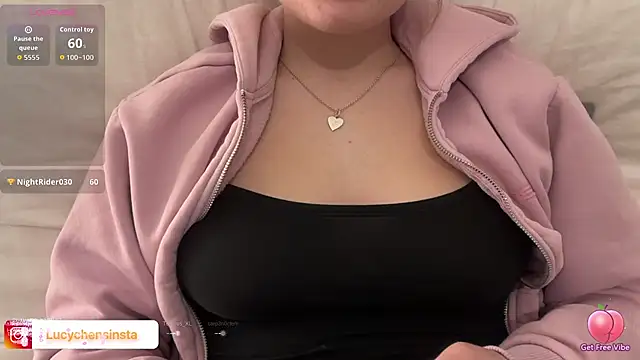 Lucyschickt online show from 02/19/26, 06:16