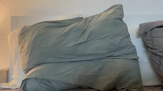 Lucyschickt online show from 02/22/26, 02:30