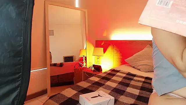 Lia Nova online show from 03/17/26, 08:56