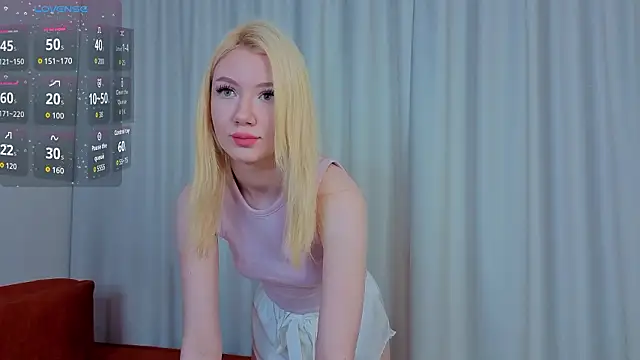 Snapshot of Taraheers chatting on 02/15/26, 05:08 Taraheers online show from 02/15/26, 05:08