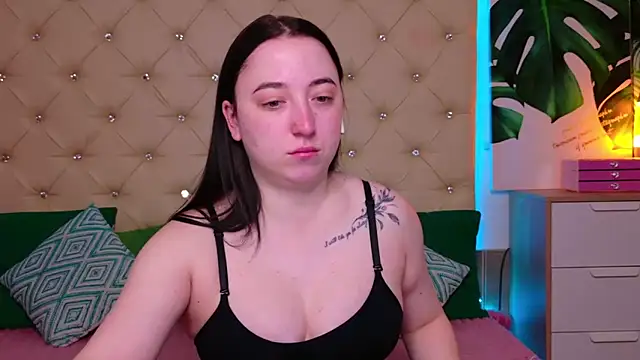AwaMax online show from 04/24/26, 04:58
