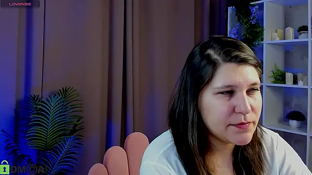 helenahoff online show from 03/09/26, 04:05