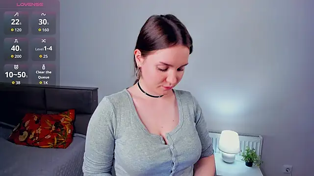 CrissyKales online show from 04/07/26, 06:10