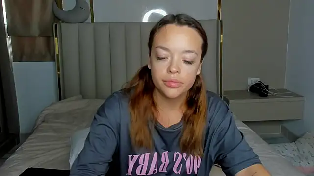 stellaa quenn online show from 04/09/26, 12:12