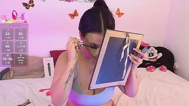 Snapshot of Kristin___ chatting on 03/01/26, 02:55 Kristin online show from 03/01/26, 02:55