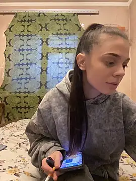 Snapshot of Sierra_Driver chatting on 02/15/26, 02:49 Sierra Driver online show from 02/15/26, 02:49