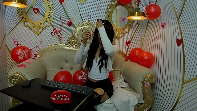 Snapshot of ValeryBellotti chatting on 02/10/26, 12:15 ValeryBellotti online show from 02/10/26, 12:15