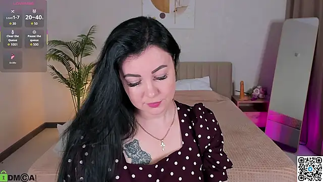 Monika Martinezz online show from 05/06/26, 04:05
