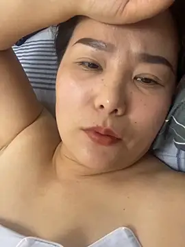 Youyou 12 online show from 02/07/26, 03:09