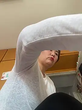 Youyou 12 online show from 04/07/26, 12:12