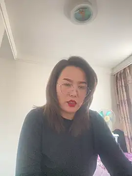 Youyou 12 online show from 02/03/26, 03:48