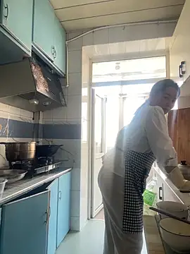 Youyou 12 online show from 03/27/26, 05:27