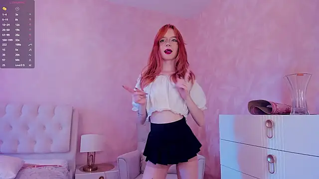 TarynPalek online show from 03/26/26, 07:28