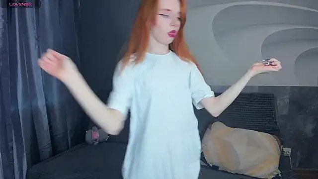 TarynPalek online show from 07/10/26, 07:52