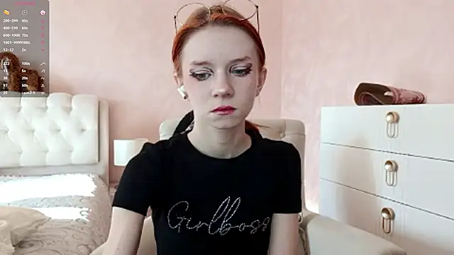 TarynPalek online show from 03/04/26, 06:54