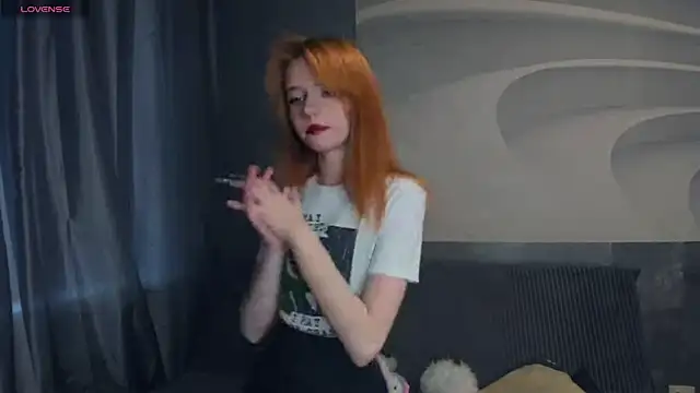 TarynPalek online show from 07/20/26, 08:11