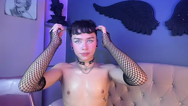 Snapshot of Camilo_X_x chatting on 02/26/26, 11:32 Camilo X x online show from 02/26/26, 11:32