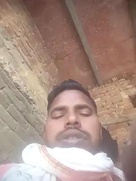 Snapshot of Rajustt chatting on 02/06/26, 07:15 Rajustt online show from 02/06/26, 07:15