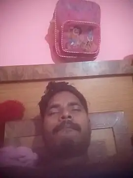 Snapshot of Rajustt chatting on 03/13/26, 06:40 Rajustt online show from 03/13/26, 06:40