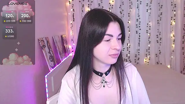 Stephanie Bloom online show from 02/23/26, 10:49