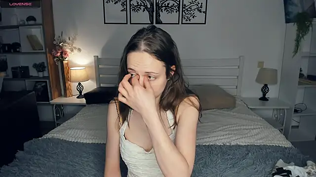 MalvinaTrafford online show from 02/21/26, 08:44