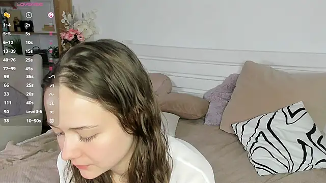 MalvinaTrafford online show from 04/08/26, 09:49