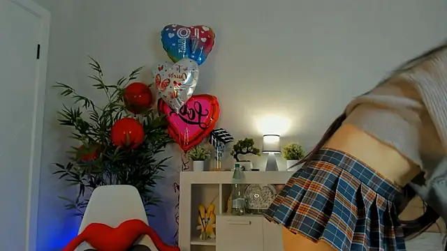 Snapshot of ever1una chatting on 03/01/26, 04:18 ever1una online show from 03/01/26, 04:18