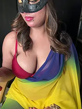 queen-panda online show from 02/07/26, 06:49