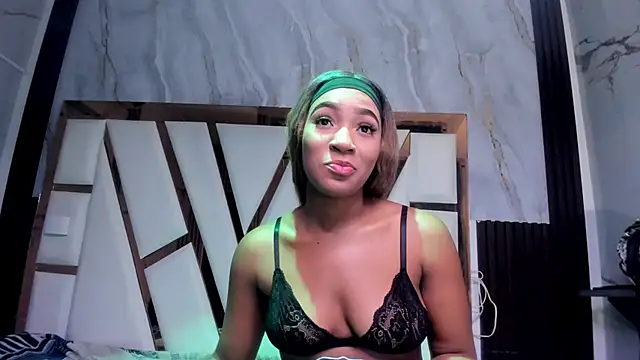 emii brown online show from 02/08/26, 01:47