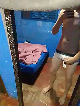 Snapshot of ONixCris chatting on 02/28/26, 12:38 ONixCris online show from 02/28/26, 12:38