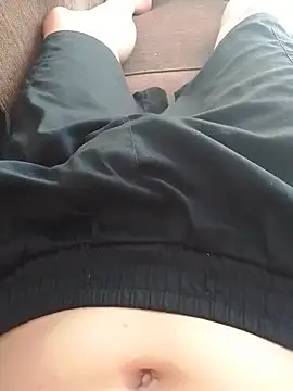 Snapshot of ONixCris chatting on 02/27/26, 08:52 ONixCris online show from 02/27/26, 08:52