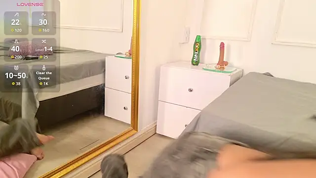 Snapshot of Abi_dolll chatting on 06/20/26, 12:54 Abi dolll online show from 06/20/26, 12:54