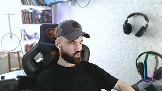  Mostly  online show from 04/15/26, 09:48