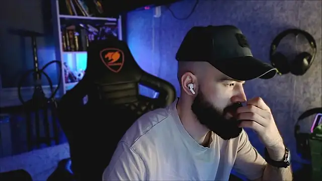  Mostly  online show from 03/11/26, 06:02