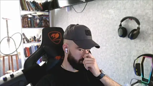  Mostly  online show from 03/09/26, 06:28