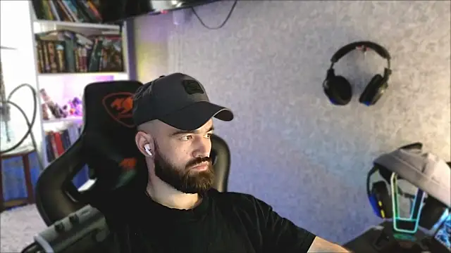  Mostly  online show from 04/04/26, 07:37