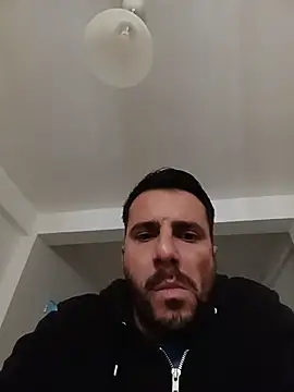 Snapshot of NatanCasad0 chatting on 02/14/26, 07:30 NatanCasad0 online show from 02/14/26, 07:30