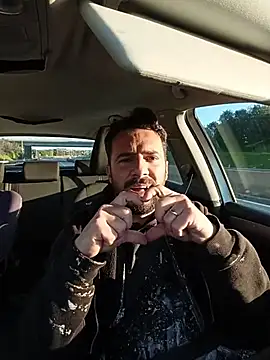 Snapshot of NatanCasad0 chatting on 02/28/26, 08:03 NatanCasad0 online show from 02/28/26, 08:03