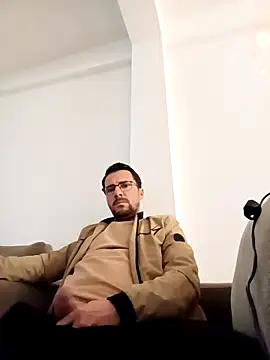 Snapshot of NatanCasad0 chatting on 02/08/26, 08:12 NatanCasad0 online show from 02/08/26, 08:12