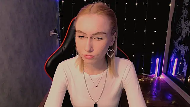 Snapshot of crybambi chatting on 02/12/26, 07:08 crybambi online show from 02/12/26, 07:08