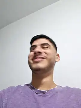 Snapshot of Apolo_Gray chatting on 02/07/26, 05:26 Apolo Gray online show from 02/07/26, 05:26