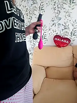 laparejaideal08 online show from 05/01/26, 03:50