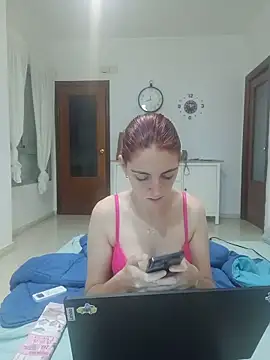 laparejaideal08 online show from 05/25/26, 07:34