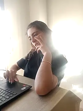 laparejaideal08 online show from 03/31/26, 05:48