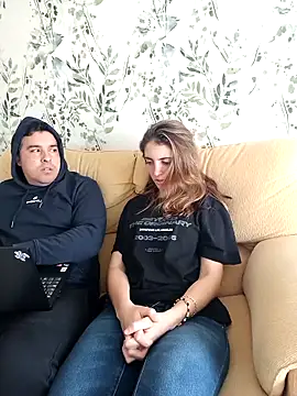 laparejaideal08 online show from 04/11/26, 03:49